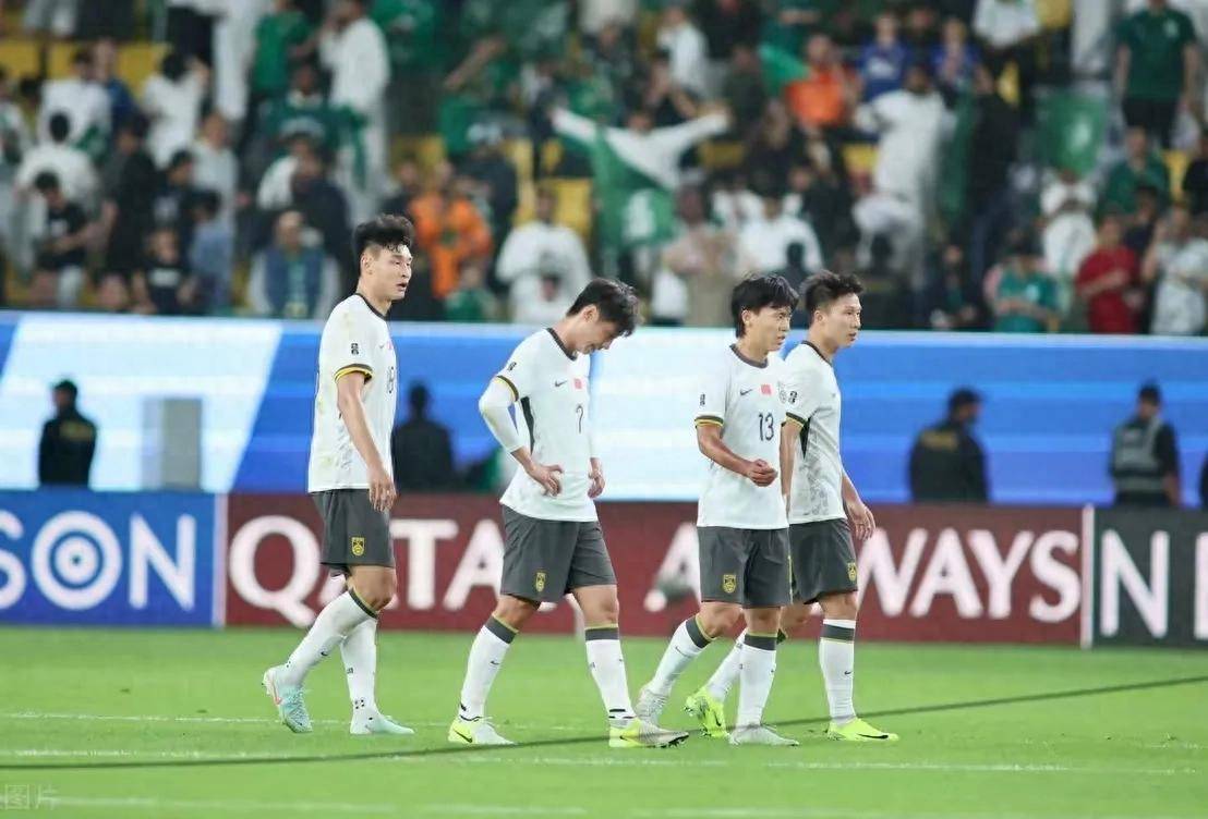 九游体育-包含亚足联附加赛风波：四队抗议主办地偏向，国足或因缺席而幸免的词条