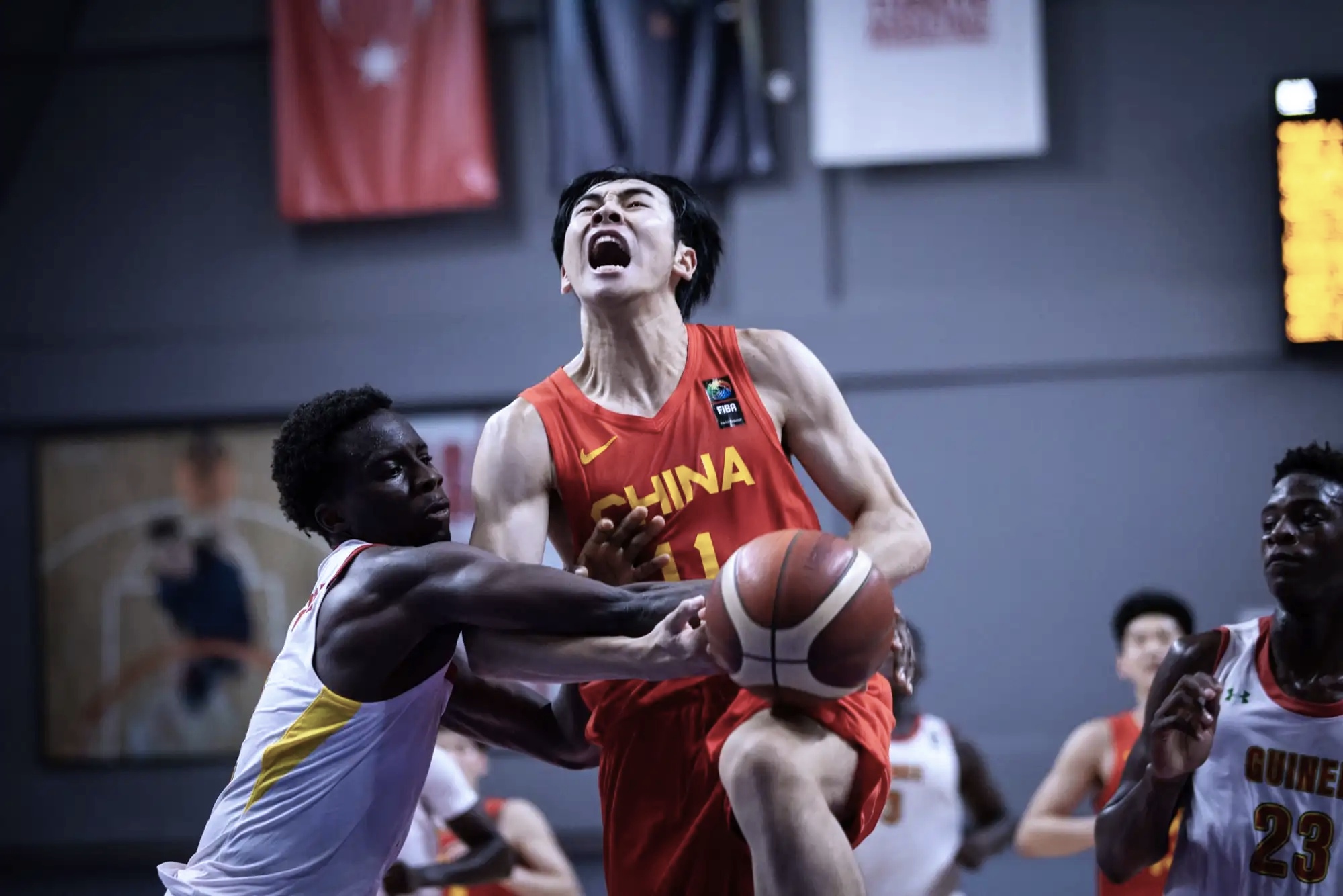 FIBA晒张博源赛场瞬间：期待中国U19男篮在世界杯有精彩表现(蓝桥杯国赛获奖名单公示)