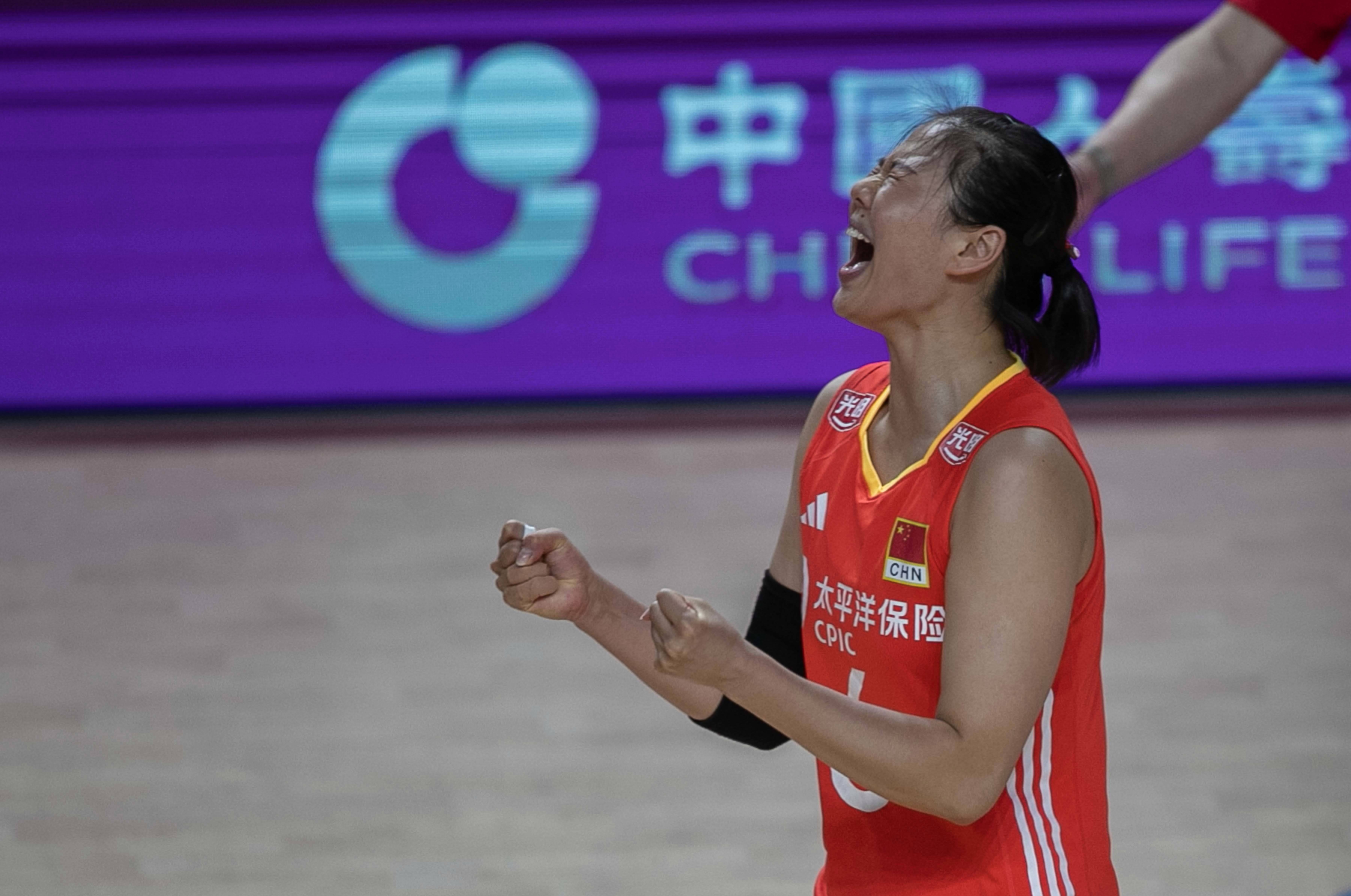九游体育-关于惊天大逆转！世联赛-中国女排3-2美国队的信息